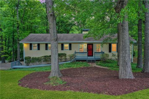 3033 Leesburg Trail Woodstock GA 30189