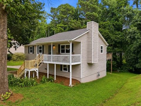 Homes For Sale - 205 Shallowford Road<br/> Kennesaw, GA 30144