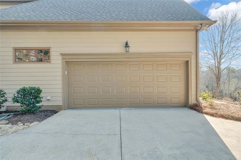 A home in Dahlonega