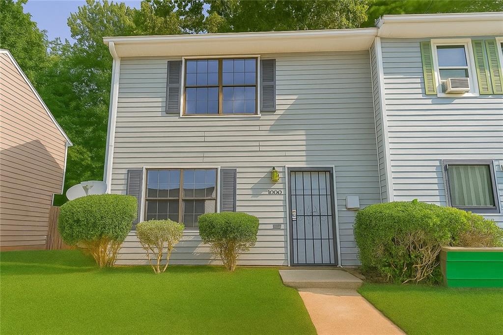 Cozy Up This Fall With Our Latest Offers! Move in before September 30th and choose your reward: a $250 Amazon Gift Card or a 55" Smart TV!
Discover the charm of 7000 Oakhill Circle, a welcoming 3-bedroom, 1.5-bath home in the peaceful community of Austell, GA. With 1,000 sq ft of thoughtfully designed living space, this rental offers a cozy yet spacious atmosphere filled with natural light. The layout balances comfort and functionality, making daily living and entertaining effortless.
Enjoy a prime location near Six Flags Over Georgia, downtown Austell’s antique shops, and Regal Cinemas Austell 22 for entertainment. Nearby schools include Riverside Primary, Lindley Middle, and Pebblebrook High, all within a short drive. For outdoor recreation, take advantage of Louise Suggs Memorial Park, Collar Park, Legion Park, and other neighborhood parks perfect for walks, sports, or picnics. Shopping and dining options are conveniently located along Austell-Powder Springs Road and East-West Connector.
Transportation is easily accessible with CobbLinc bus routes, FLEX curbside service, and quick connections to major highways, making commutes simple. This home offers the ideal blend of comfort, convenience, and community—ready to be your next sanctuary.
Disclosure:
All information is believed to be accurate, however, changes to the exterior, interior, landscaping, or appliances may have occurred since the photographs were taken, and prices and dates may change without notice. Sapir Realty does not lease homes through Craigslist nor do we accept payment of deposits via CashApp, Zelle, or Wire transfers. Beware of scammers. Please make sure to call our office to confirm payment options.
Disclaimer:
This property qualifies for Section 8. Please note that the rent amount submitted to the Housing Authority will be based on their current payment standards. The final approved rent is subject to review and approval by the Housing Authority and may differ from the initially listed amount.
