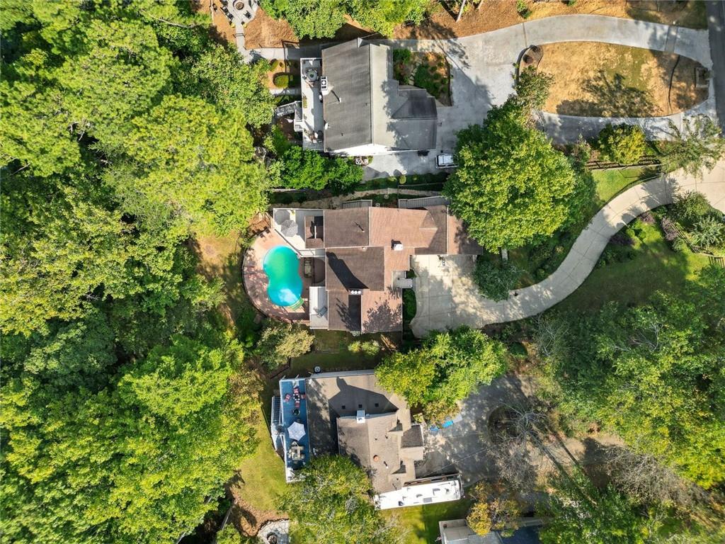 LANIER COUNTRY CLUB ESTATES - Residential
