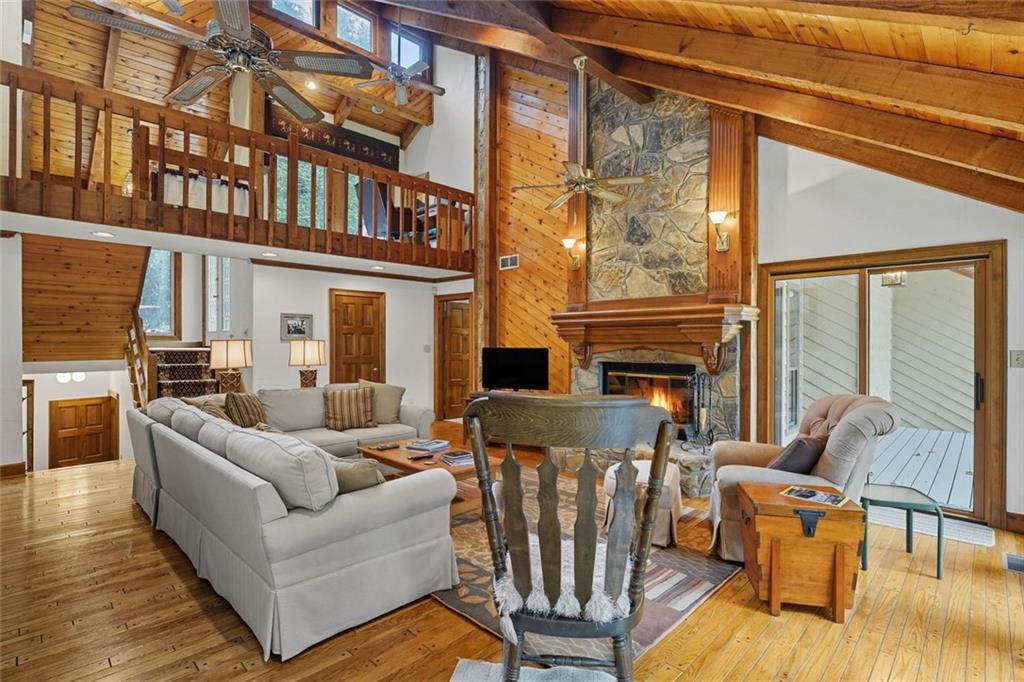 LANIER COUNTRY CLUB ESTATES - Residential