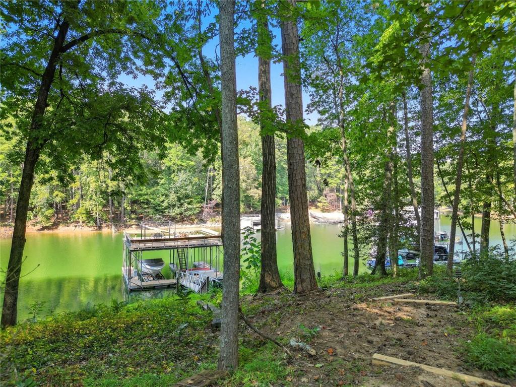 LANIER COUNTRY CLUB ESTATES - Residential