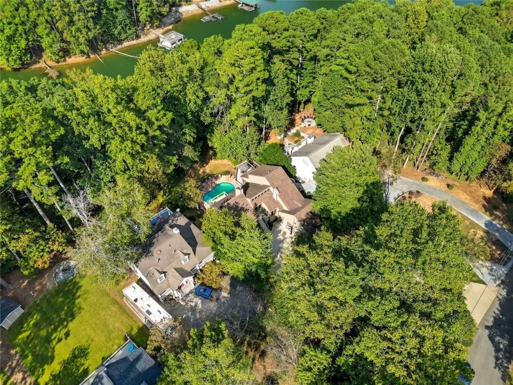 LANIER COUNTRY CLUB ESTATES - Residential