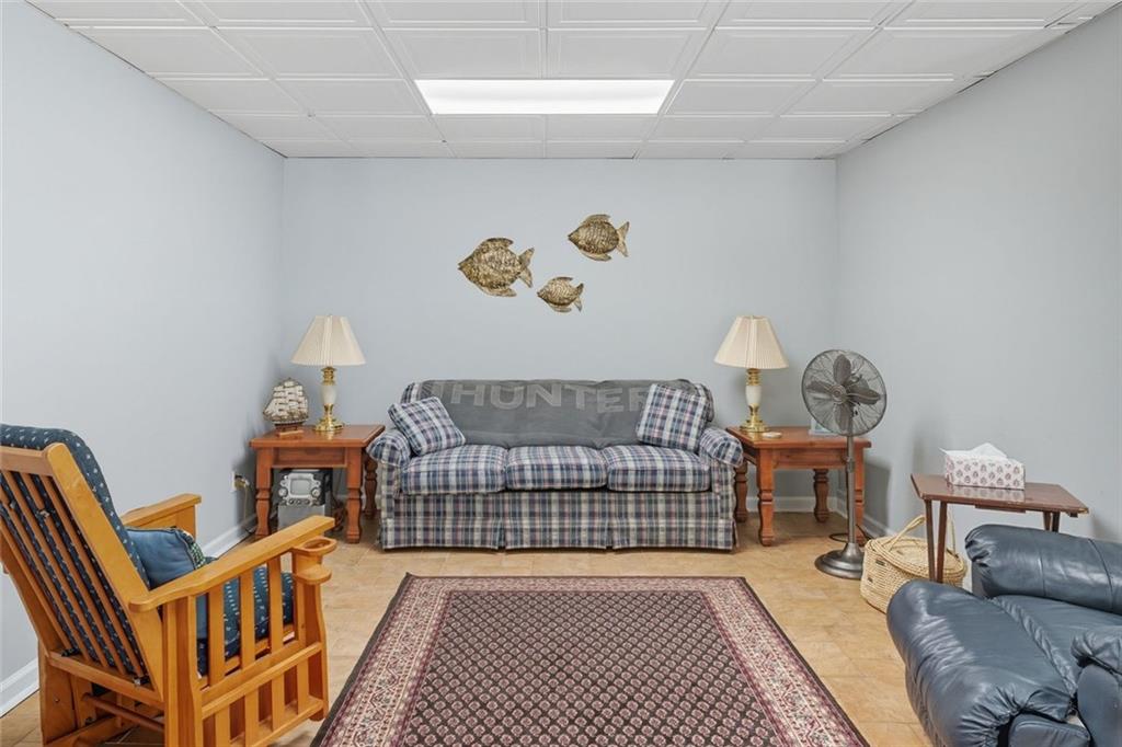 LANIER COUNTRY CLUB ESTATES - Residential