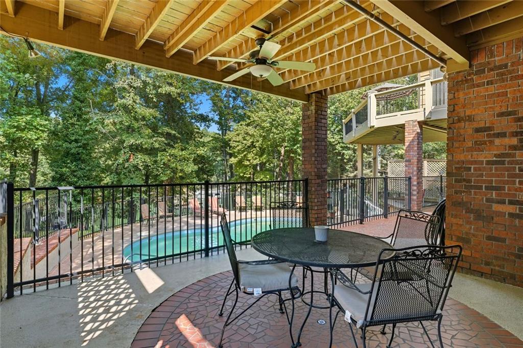 LANIER COUNTRY CLUB ESTATES - Residential