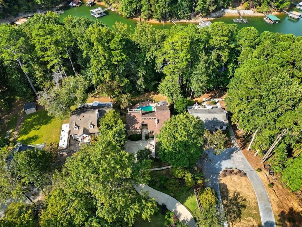 LANIER COUNTRY CLUB ESTATES - Residential