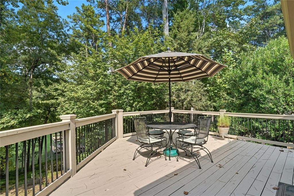 LANIER COUNTRY CLUB ESTATES - Residential