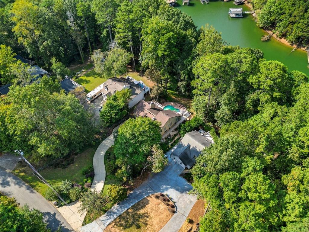 LANIER COUNTRY CLUB ESTATES - Residential