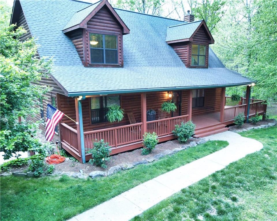 124 S Stewart Lane