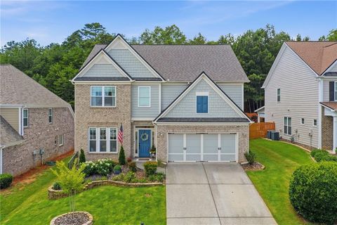 Homes For Sale - 4245 Avondale Lane<br/> Cumming, GA 30041