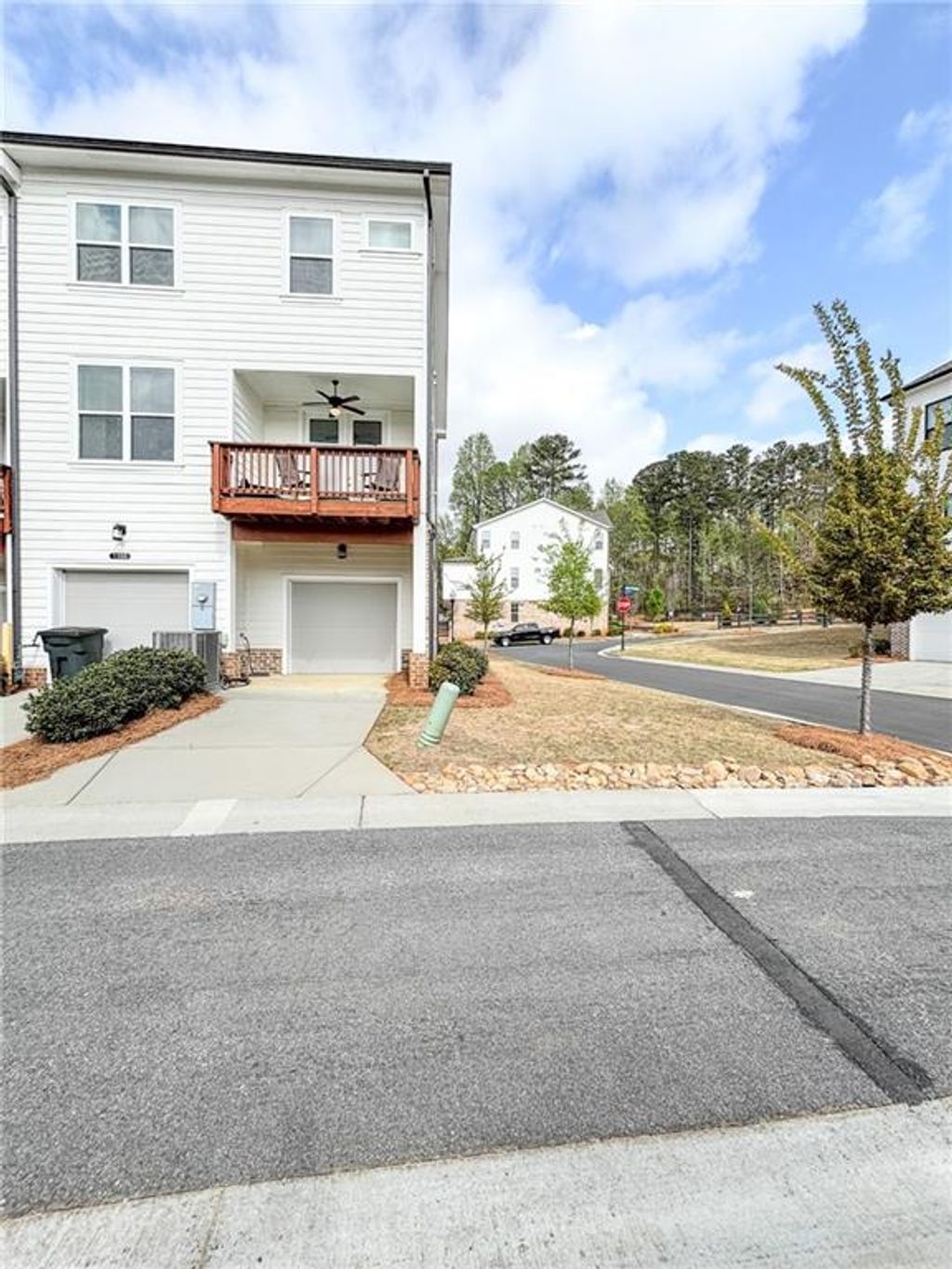 listing image 50