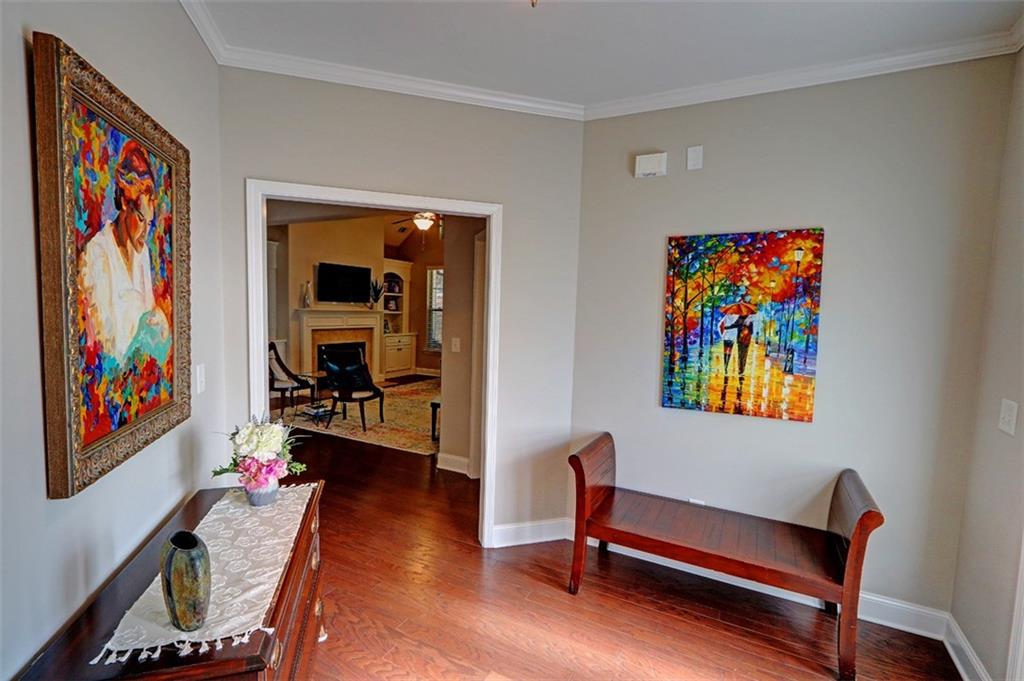 2770 Middlecreek Way