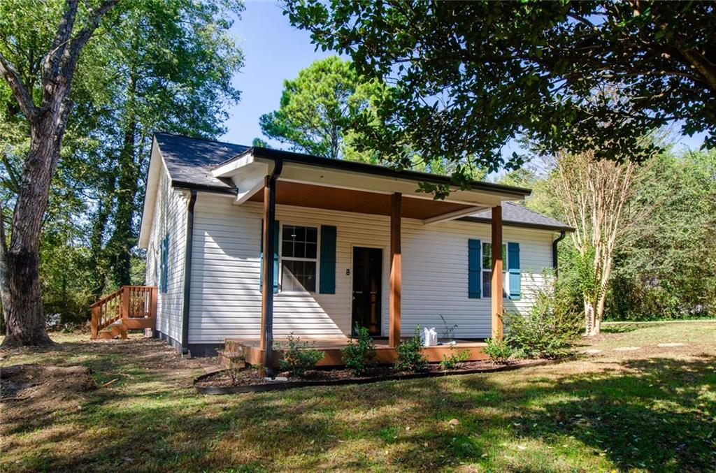 19 Lakeview Drive SE