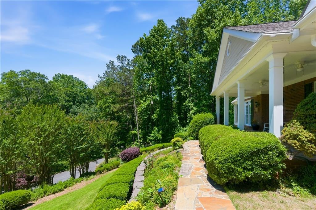2372 Habersham Drive SW