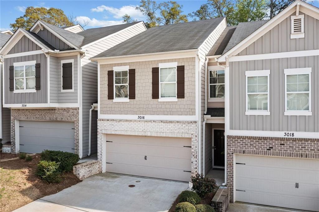 3016 Creekside Overlook Way, Austell, Georgia image 3