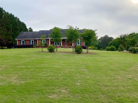 Homes For Sale - 2822 Green Road<br/> Walton County, Loganville, GA 30052