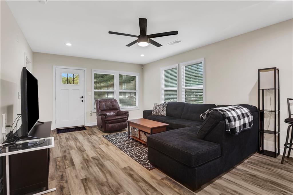 235 Holly Road NW