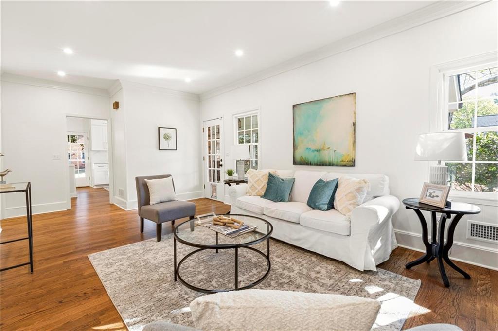 3049 Wembley Forest Place