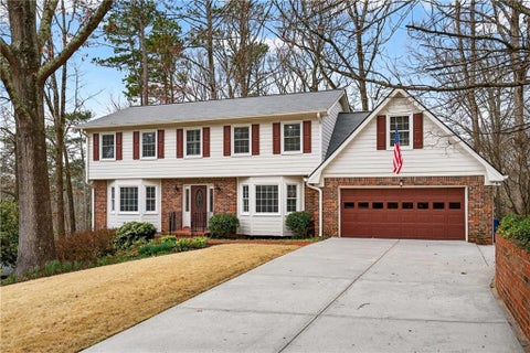 Homes For Sale - 1663 Huntingford Drive<br/> Marietta, GA 30068