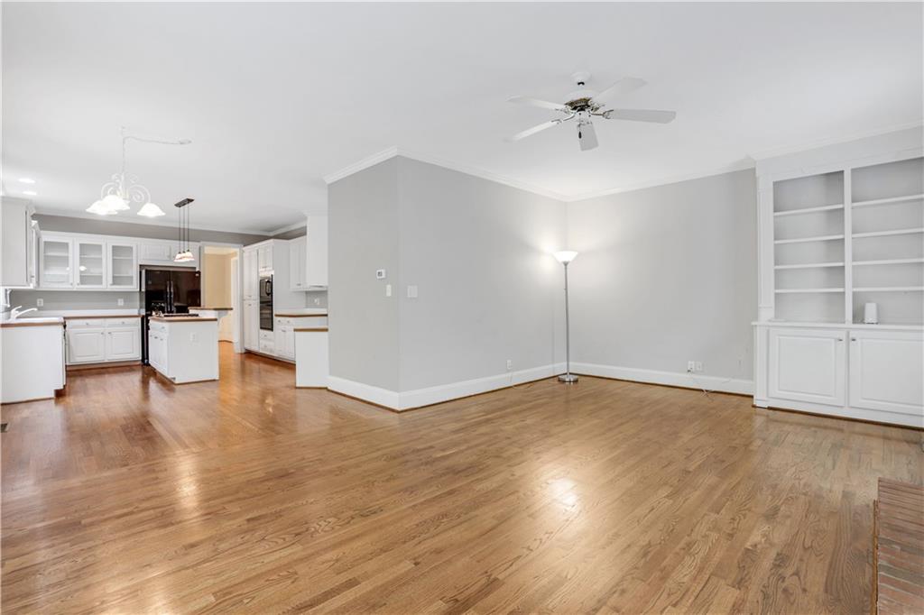 5435 Vicarage Walk, Alpharetta, Georgia image 14