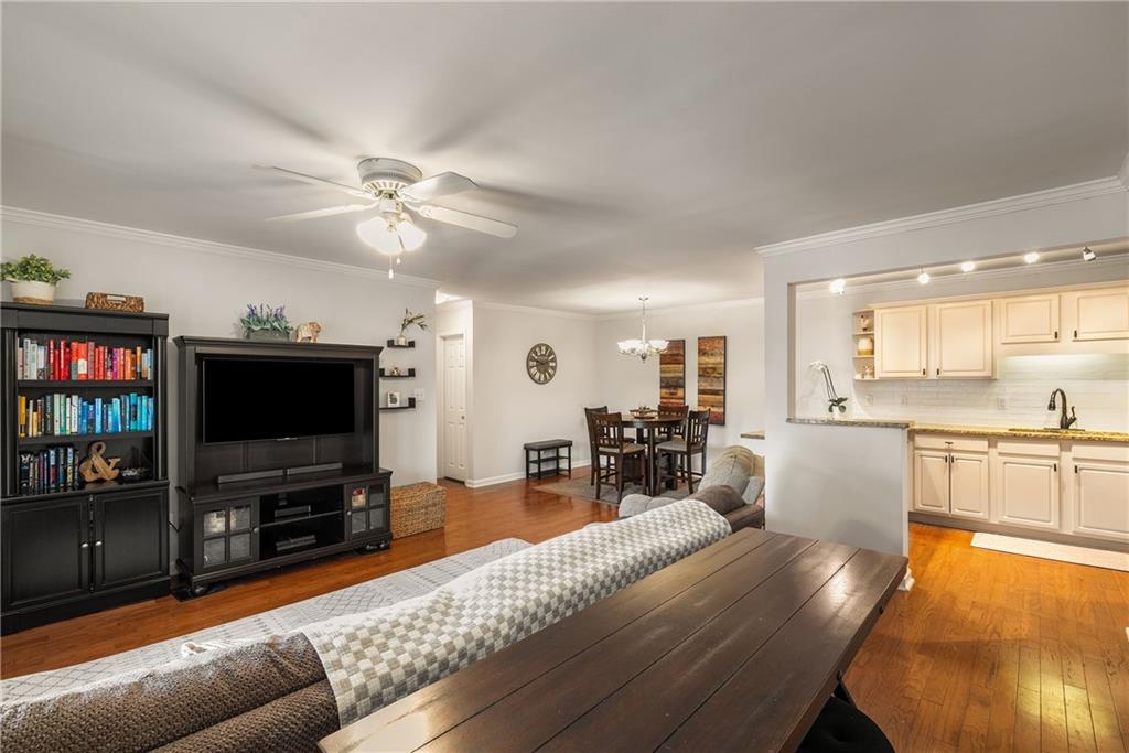 408 Brighton Point, Atlanta, Georgia image 4