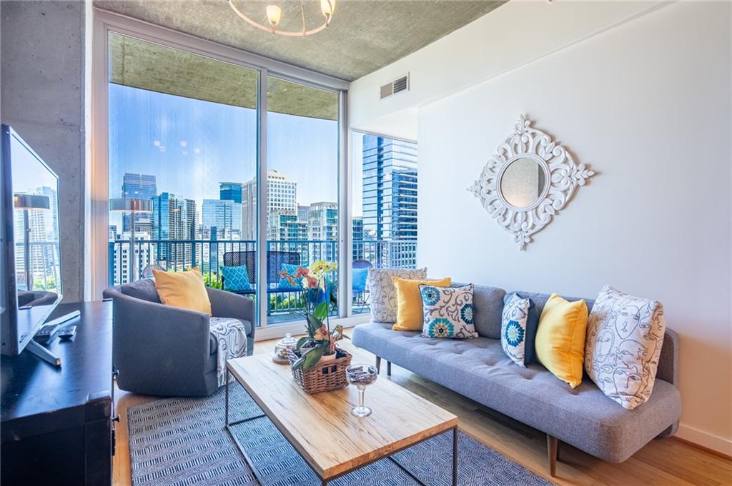 860 Peachtree Street NE 1613
