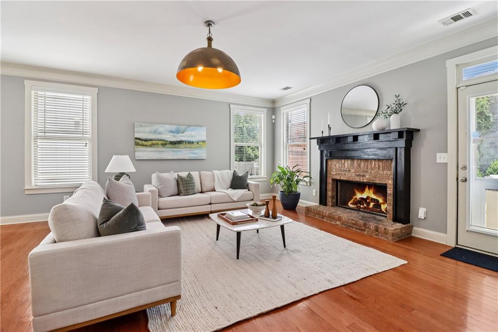 2075 Old Georgian Terrace NW