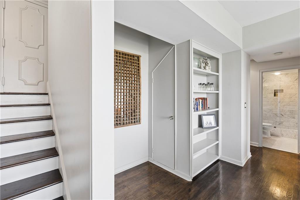 145 15th Street NE 1239