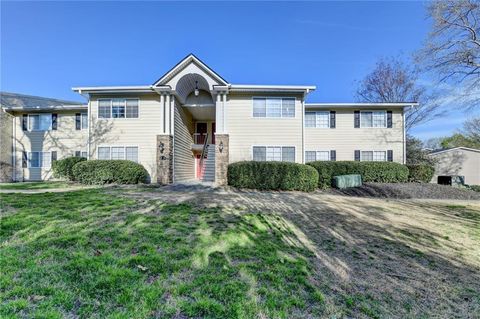 Condo For Sale - 1468 Briarwood Road #805<br/> Brookhaven, GA 30319