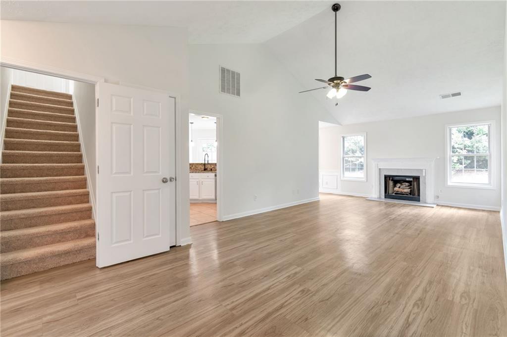 2197 Oakland Walk Drive
