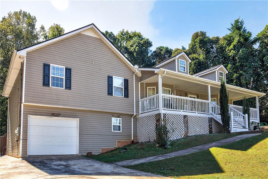 1137 Eagles Nest Circle