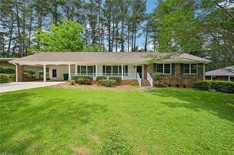 Homes For Sale - 2238 Springwood Drive<br/> Decatur, GA 30033