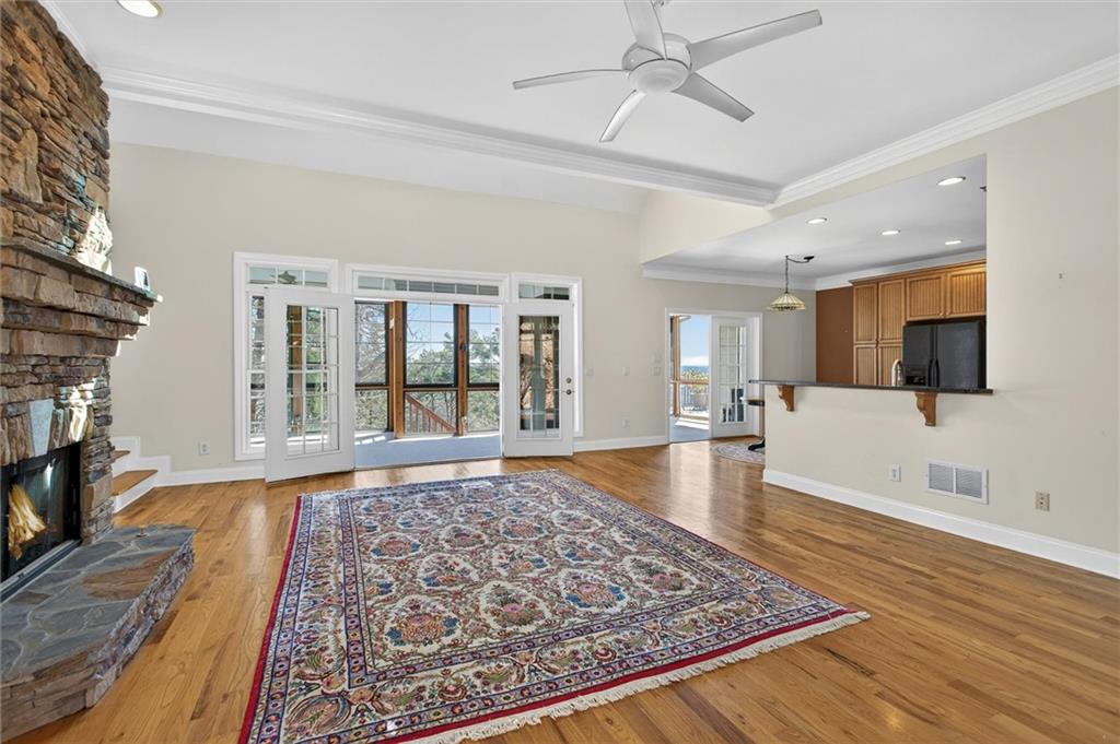 805 Lake Arrowhead Drive