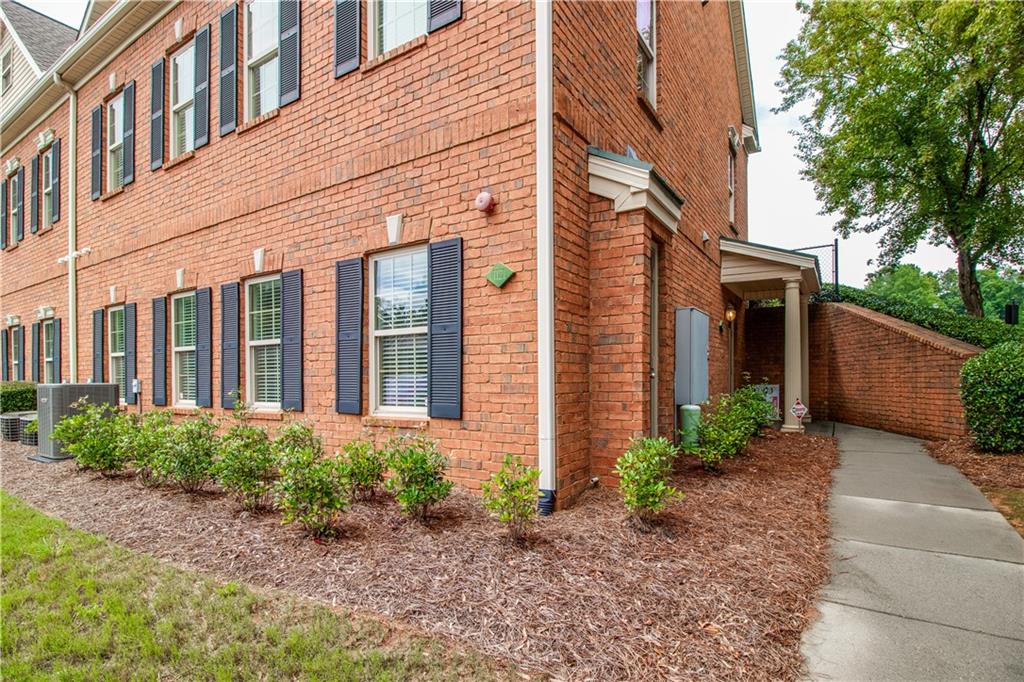 4485 Tench Road 1121