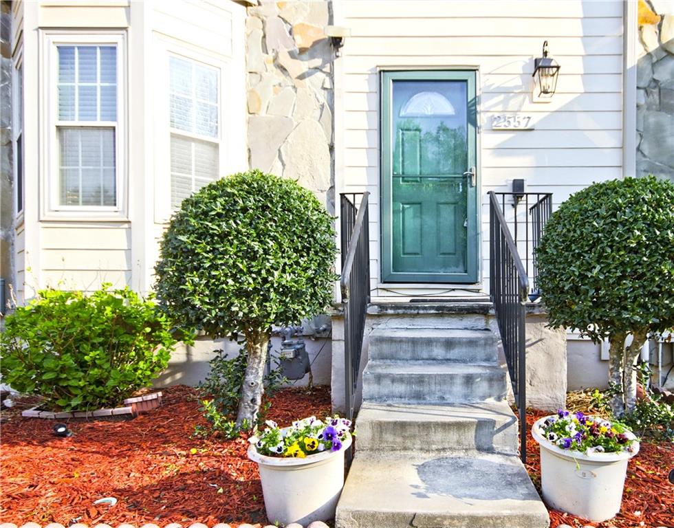 2557 Summit Cove Drive #128, Duluth, Georgia image 3