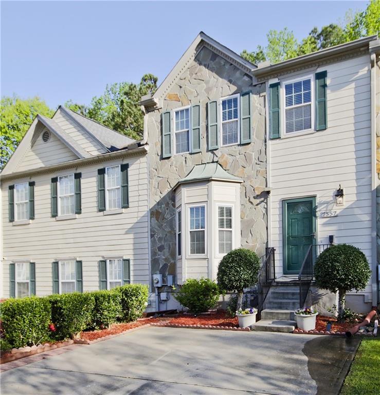 2557 Summit Cove Drive #128, Duluth, Georgia image 2