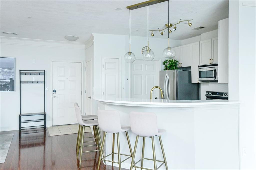 400 17TH Street NW 2313
