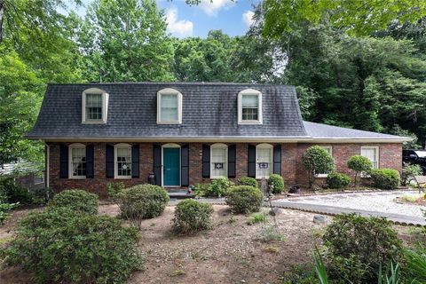 A home in Toccoa