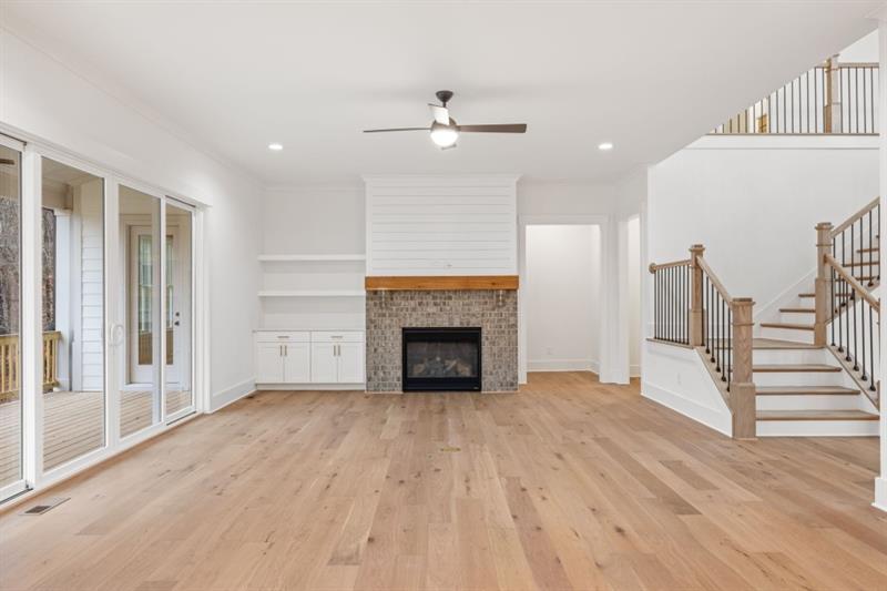 Gainesville, Georgia, 30506, United States, 4 Bedrooms Bedrooms, ,5 BathroomsBathrooms,Residential,Active,2032087