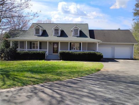 Homes For Sale - 1539 Chopped Oak Road<br/> Gilmer County, Ellijay, GA 30540