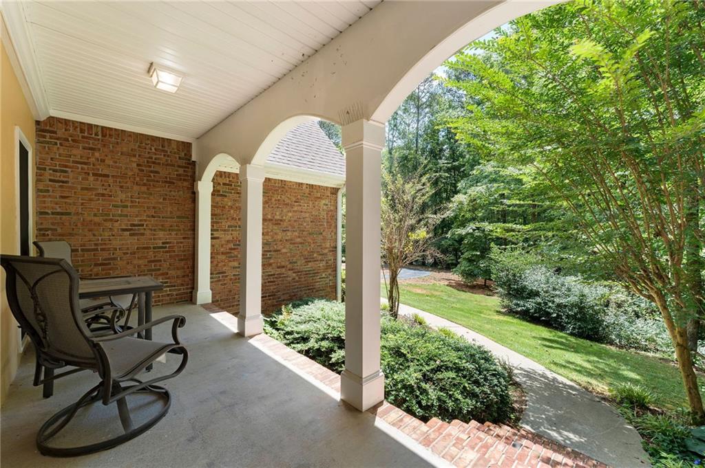 17 Shotgun Road NW