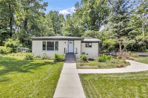 2837 Amelia Avenue Decatur GA 30032