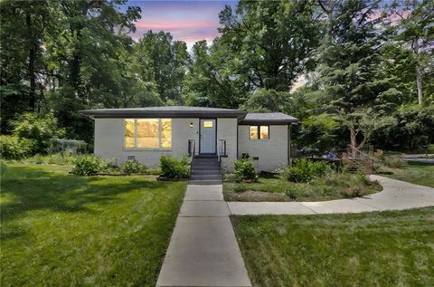 2837 Amelia Avenue Decatur GA 30032