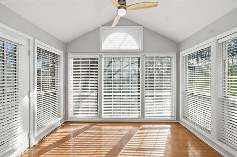 Condo For Sale - 2204 Country Park Drive<br/> Smyrna, GA 30080