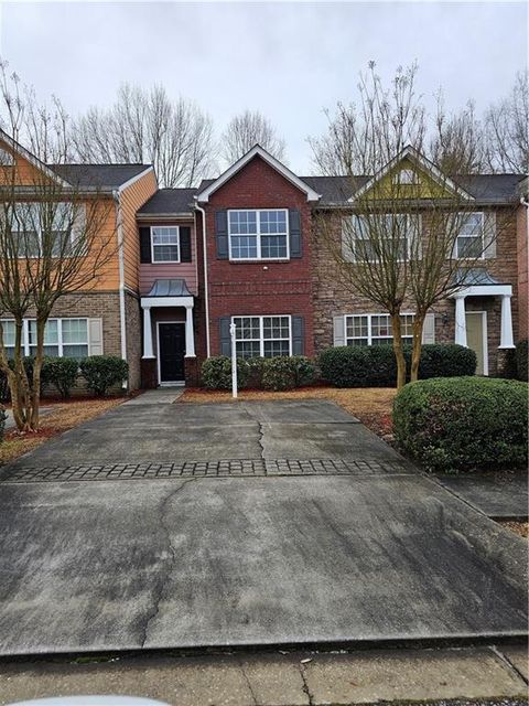 A home in Riverdale