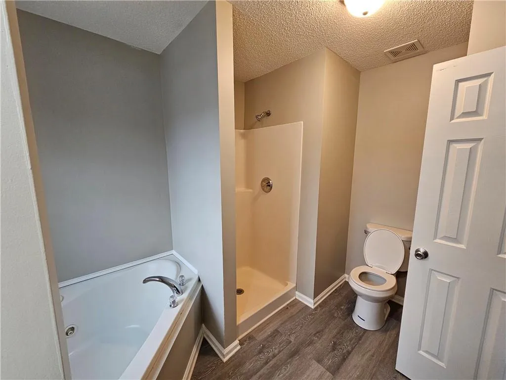 Riverdale, Georgia 30296, United States, 3 Bedrooms Bedrooms, ,3 BathroomsBathrooms,Residential,Active,193