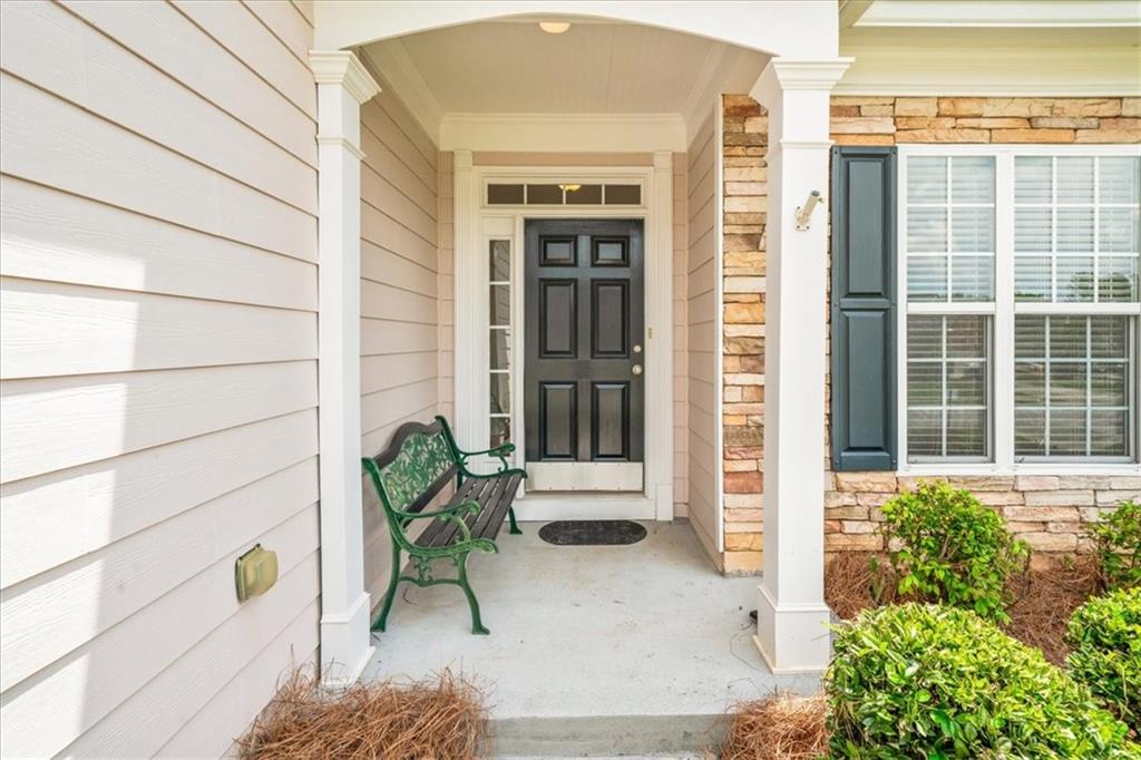 136 Churchcliff Drive