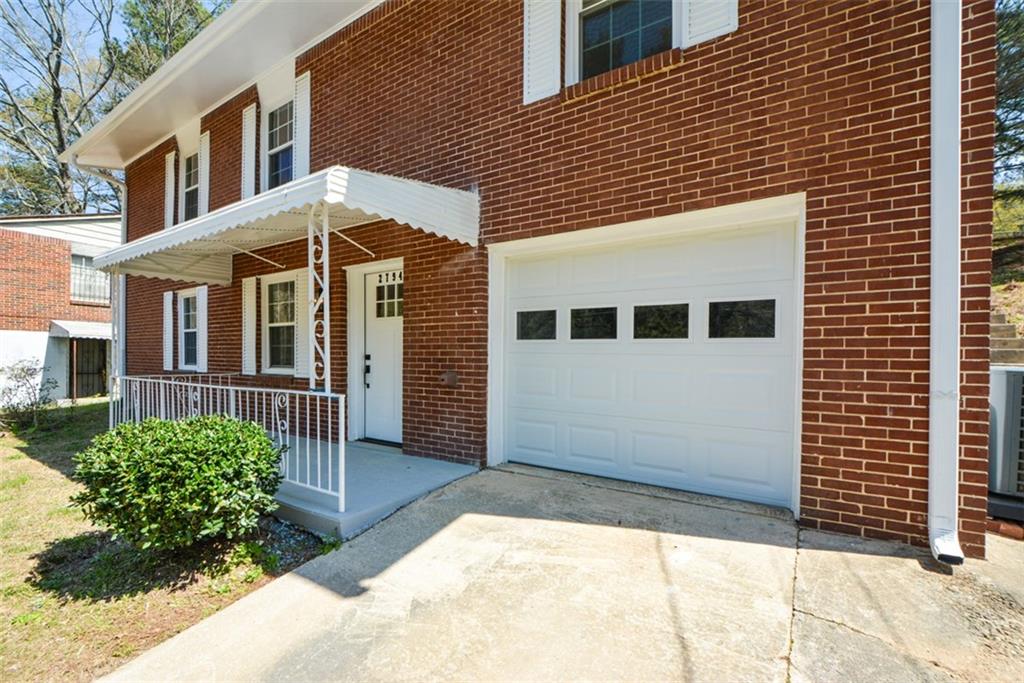 2794 Crescendo Drive NW