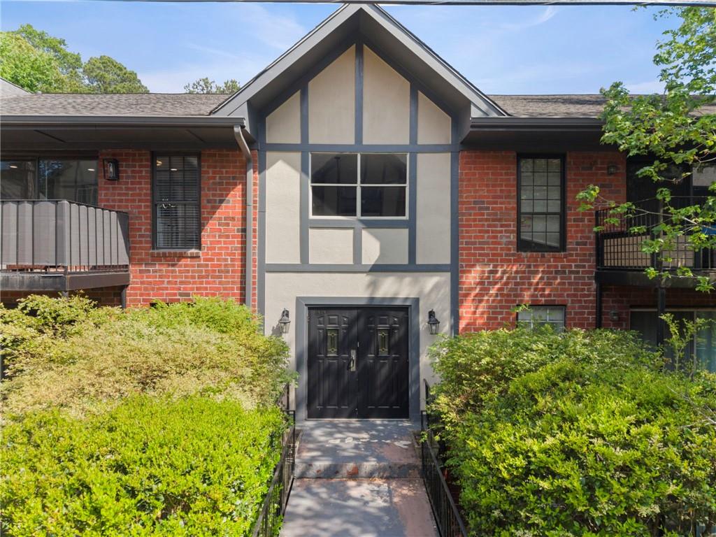 6851 Roswell Road F36